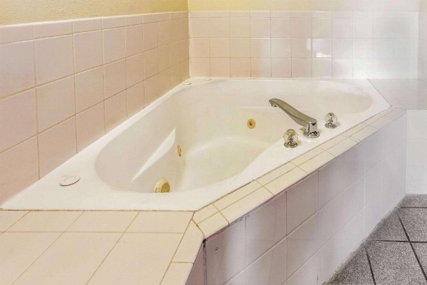 Econo Lodge Laurel image 15